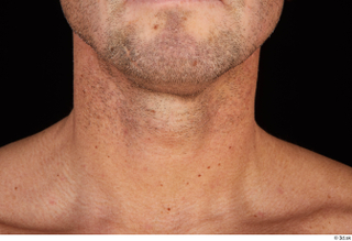 Arnost neck 0002.jpg